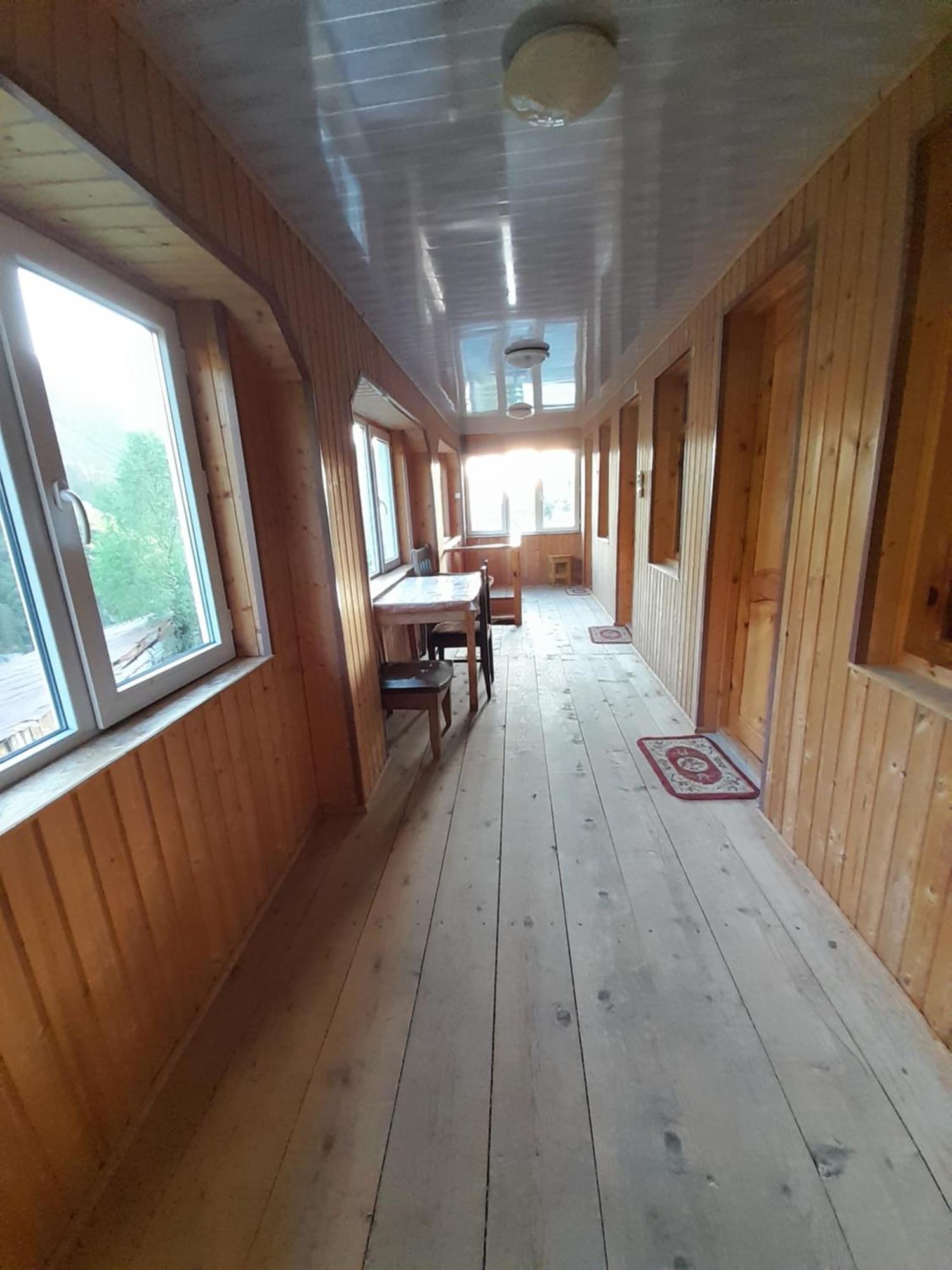 Adishi Guest House Zhora Kaldani Luaran gambar