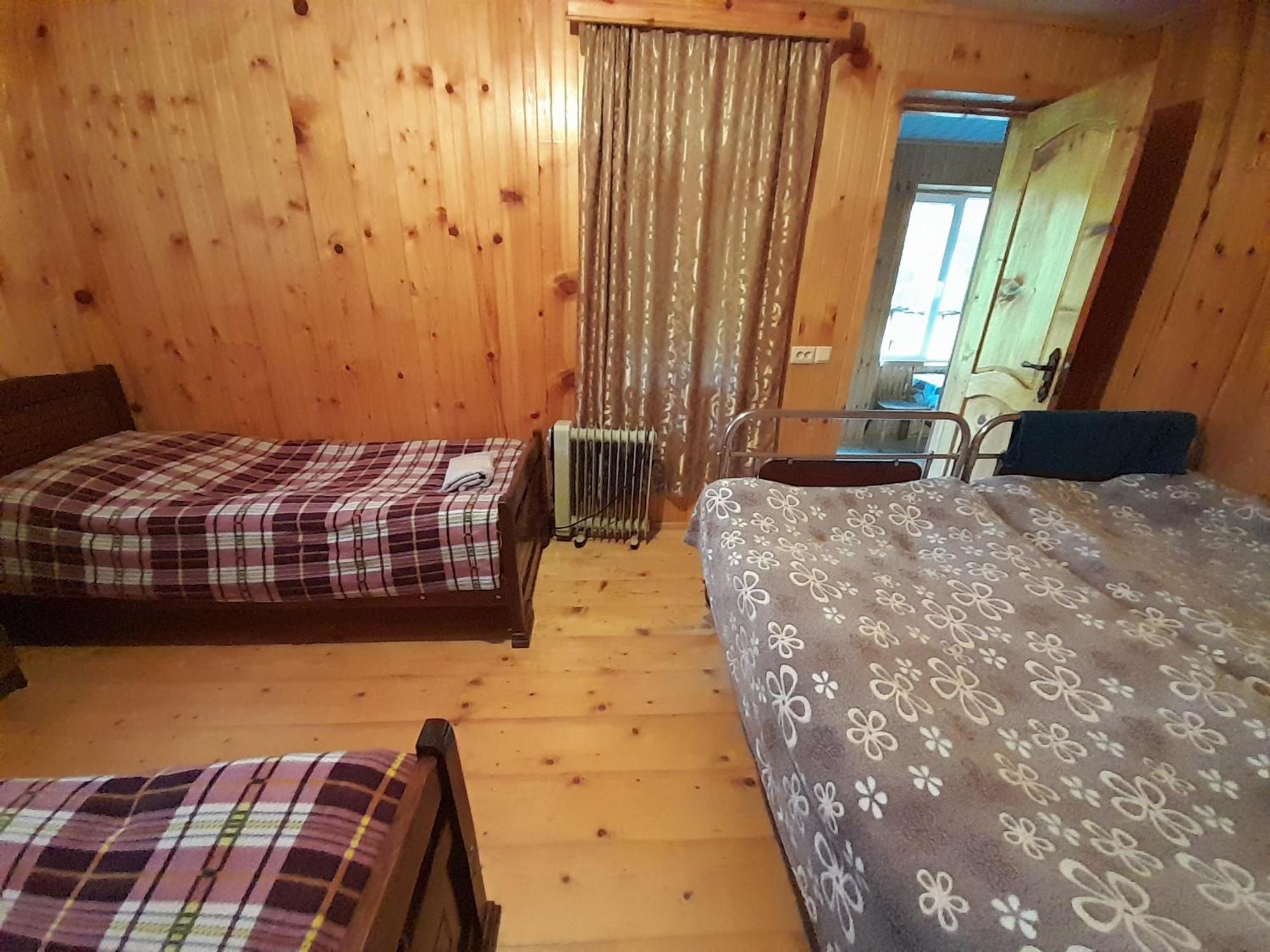 Adishi Guest House Zhora Kaldani Luaran gambar