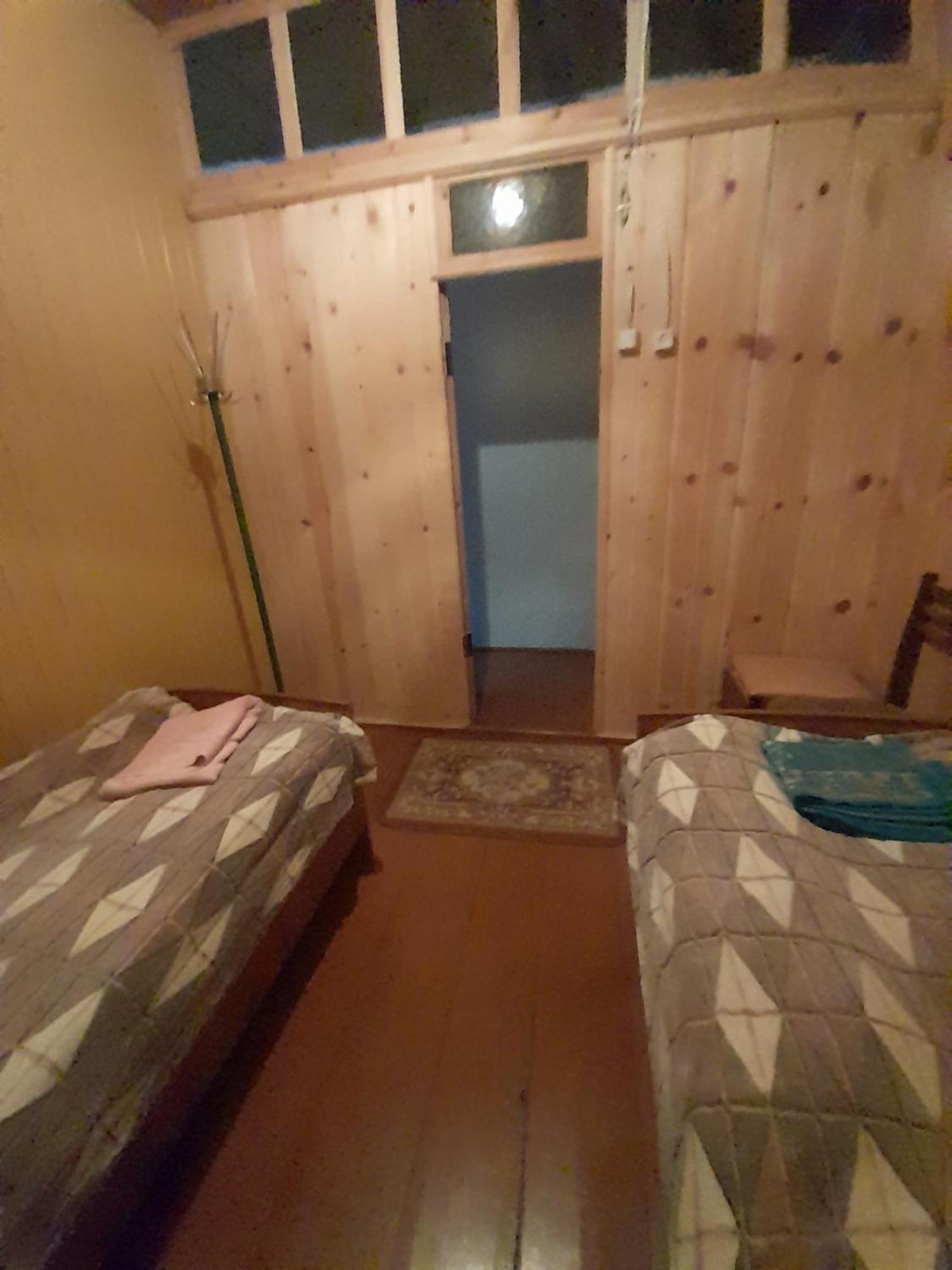 Adishi Guest House Zhora Kaldani Luaran gambar